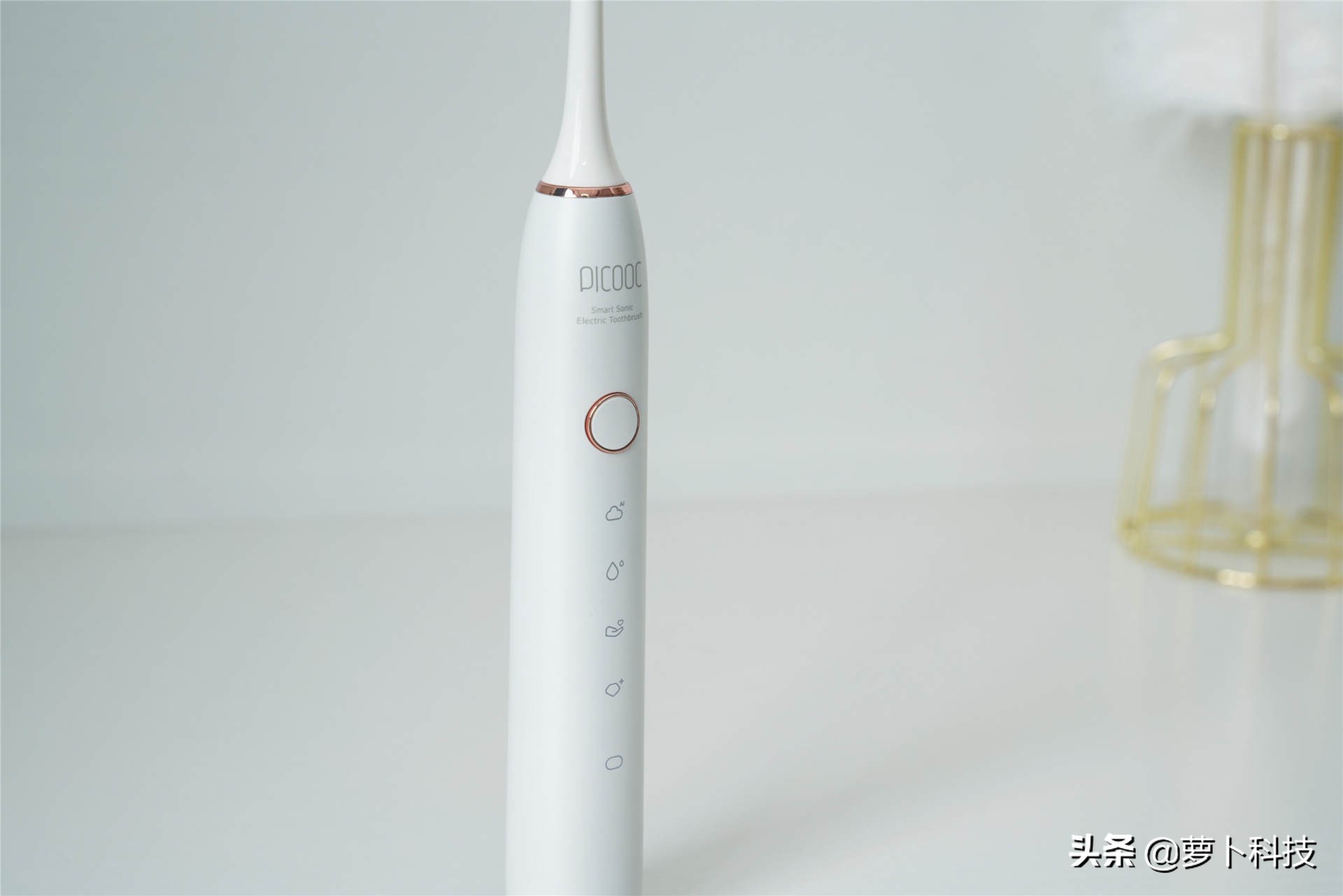 飞利浦电动牙刷入门和高端区别,飞利浦牙刷跟usmile到底哪个好一些