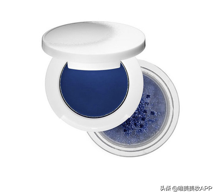 王一博迷人眼妆,王一博蓝色眼妆