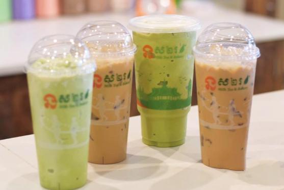 排队喝的奶茶,排队的奶茶