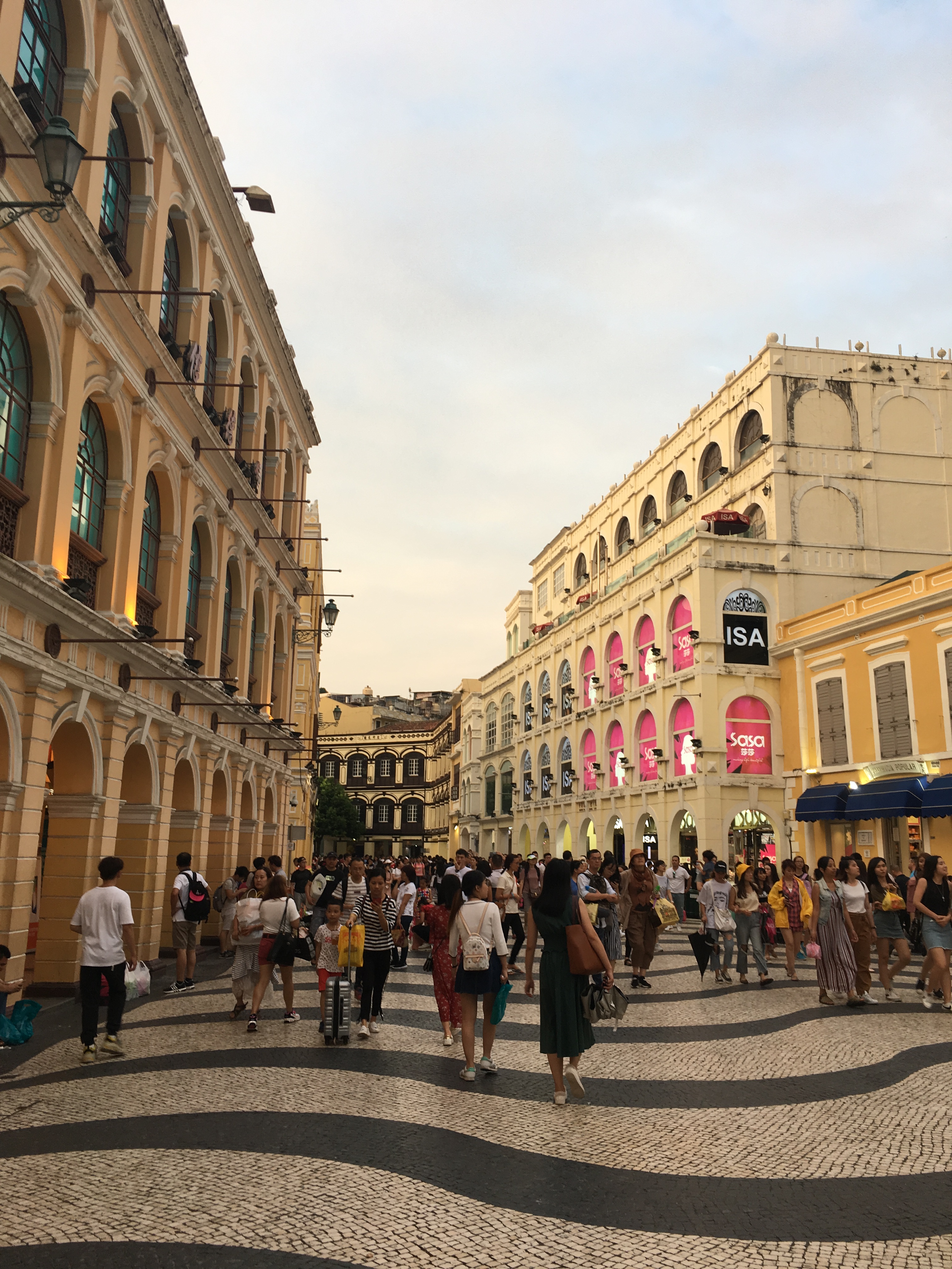 到澳门自由行攻略,澳门到底有多纸醉金迷