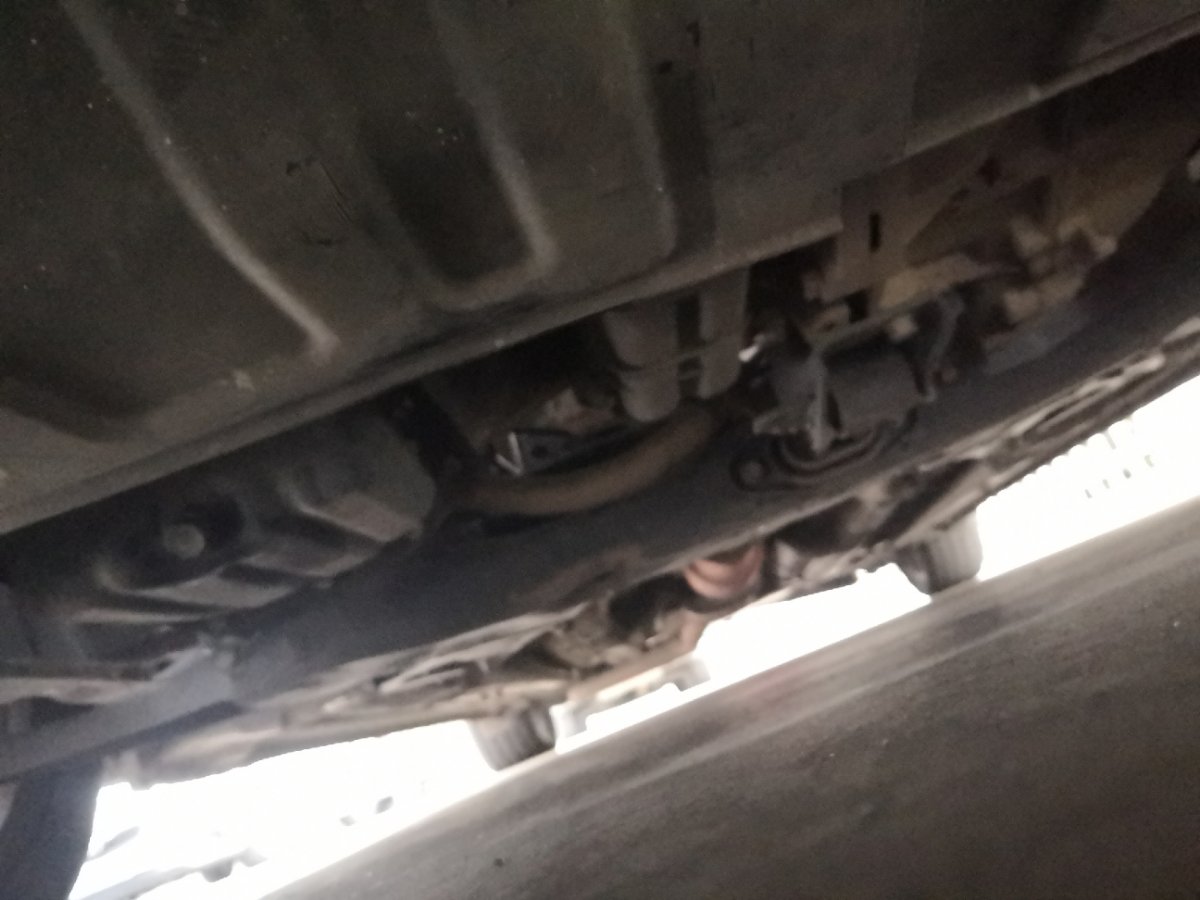 红色起亚k2怎么改装好看,12款起亚k2爆改