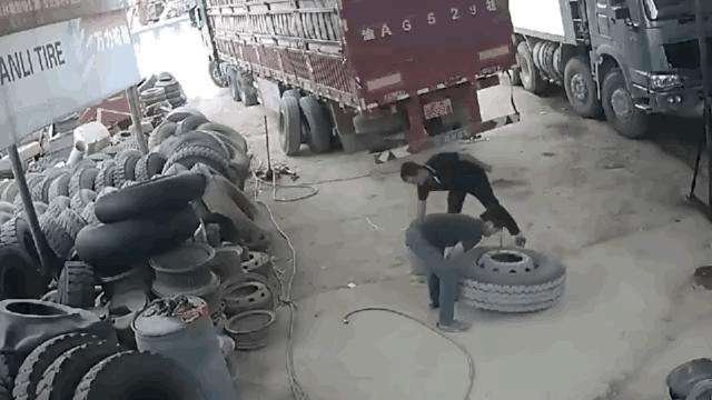 用气枪把人打伤了多久判刑,用气枪吹油对人的危害