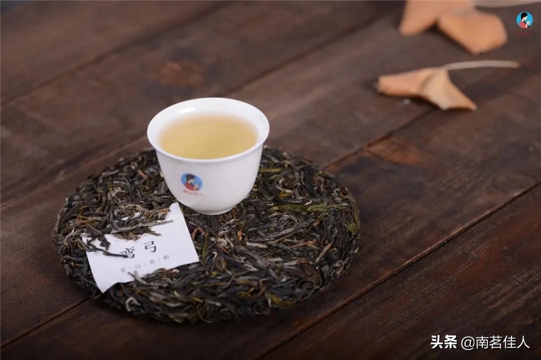 受潮的茶叶怎么处理,微波炉烘受潮茶叶几分钟