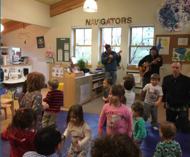 月收入6000多老婆说我没出息,一个月工资3千还得供孩子上学