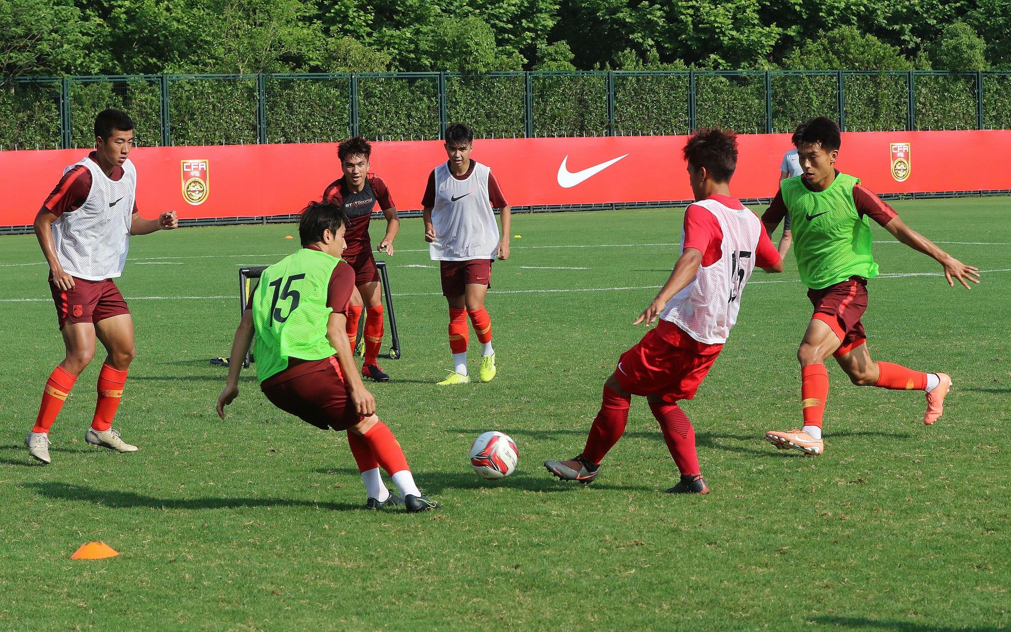 恒大足校各年龄段入选国家队名单,恒大足校处罚