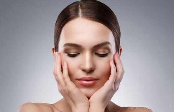 为什么不建议女人割“双眼皮”?主要有这4方面原因,庆幸没跟风