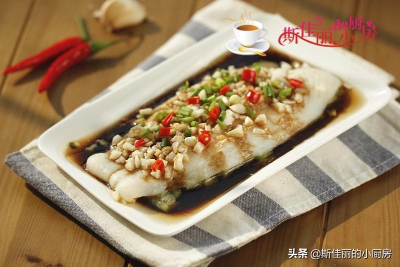 猪肉清蒸的正确方法,猪肉加什么清蒸最好吃