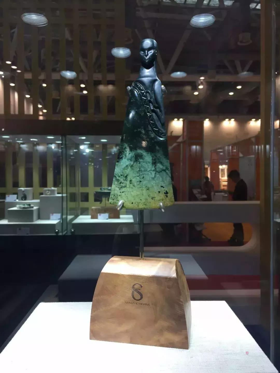 十三届子冈杯玉雕,子冈杯玉雕作品展现场