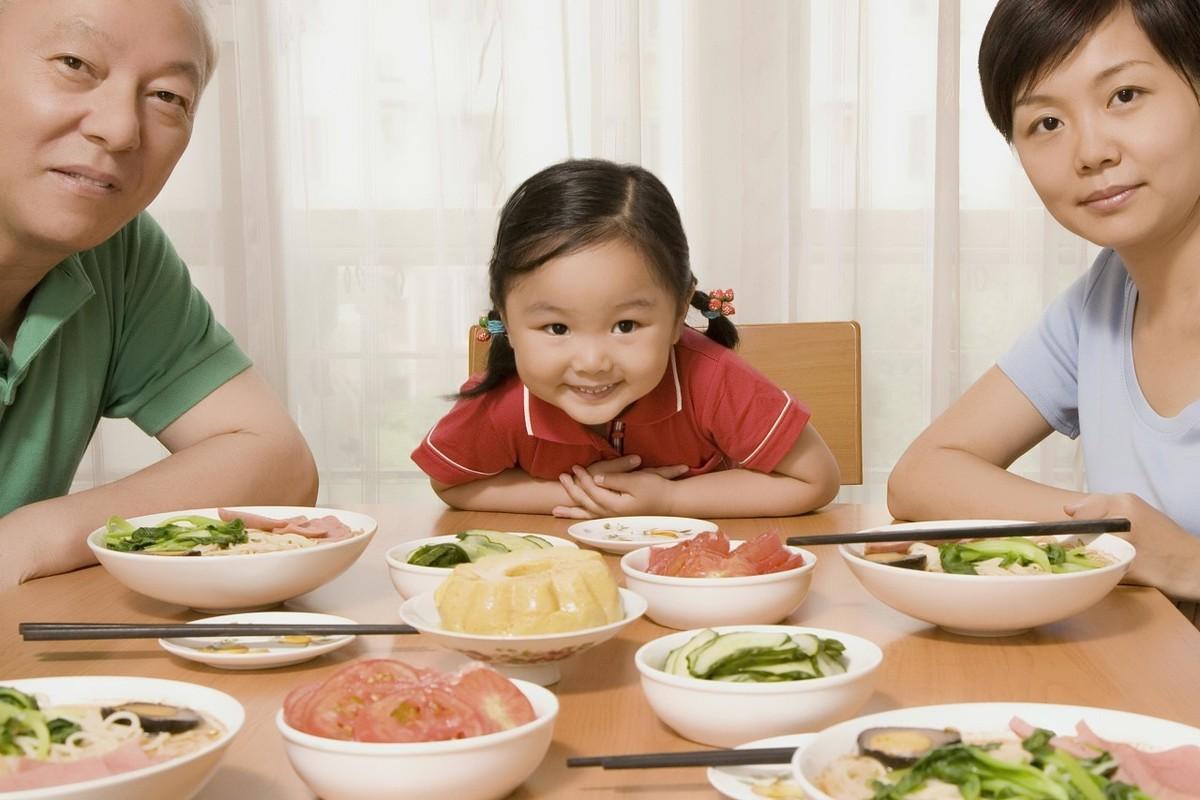 小孩胸口疼检查没事就放心了,娃胸口难受查了心肌酶一切正常