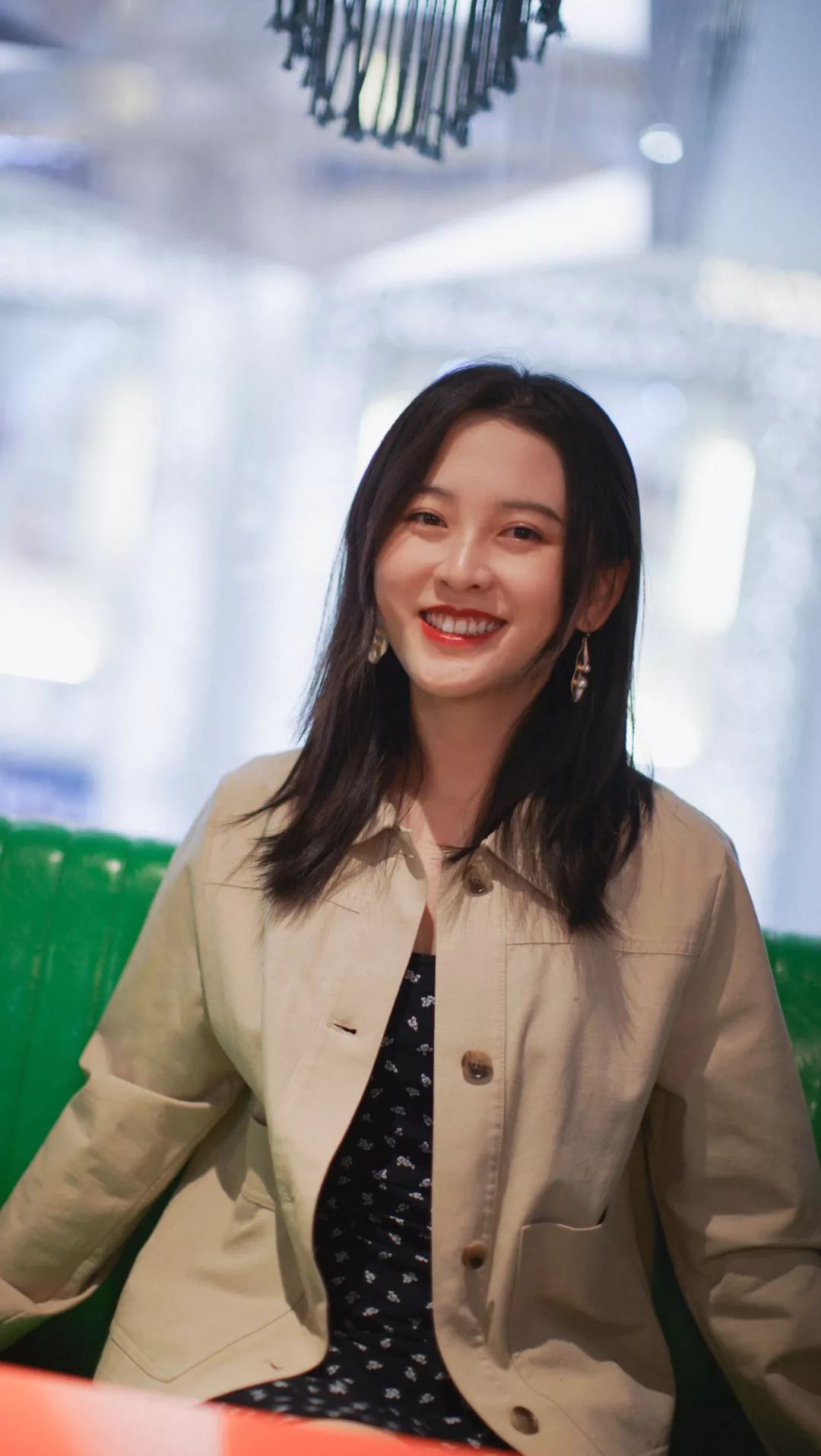 最近两个月被问得最多的衣服鞋子耳环