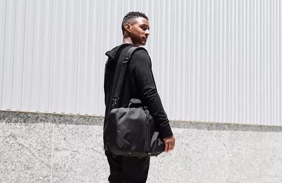 男士潮流包包助你玩转时尚,适合出街的男士包包