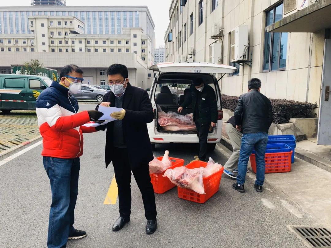 现在武汉的超市,武汉街上卖菜生意