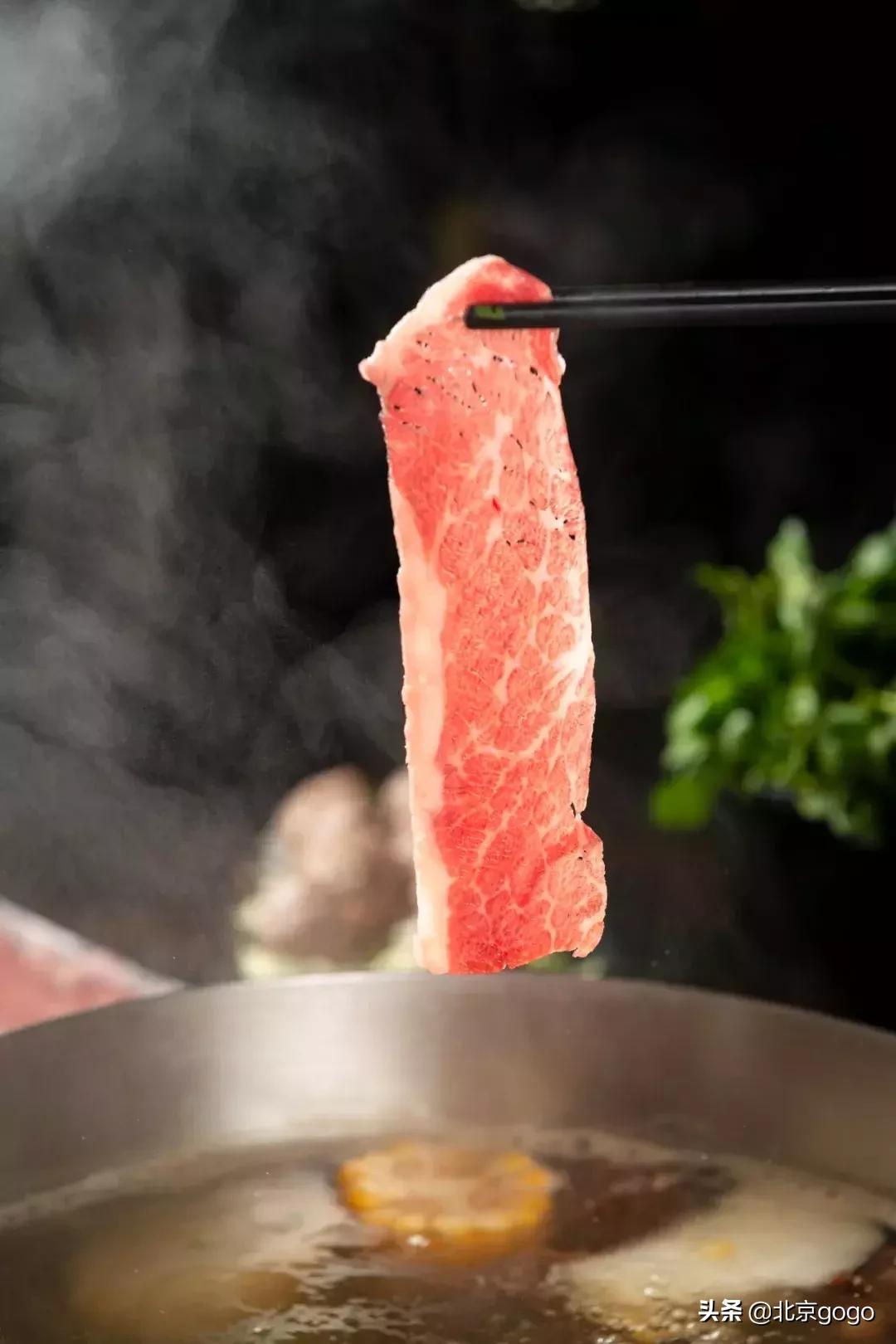 听说屯里有一家正宗潮牛，隔着屏幕也能闻到牛肉的香气