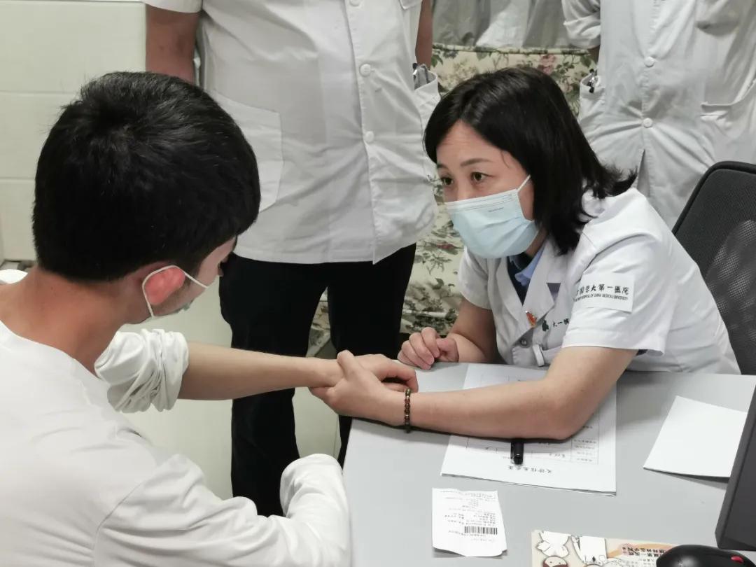 走进革命老区开展义诊活动标题,为庆祝建党100周年举行的义诊