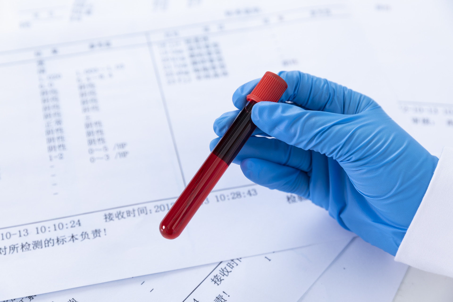 补钙过量会对骨骼有什么影响,宝妈过量补钙对宝宝有影响吗