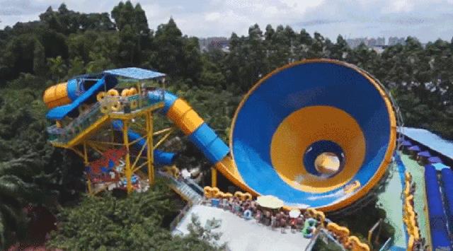 害怕去水上乐园,女生水上乐园害怕被推下去