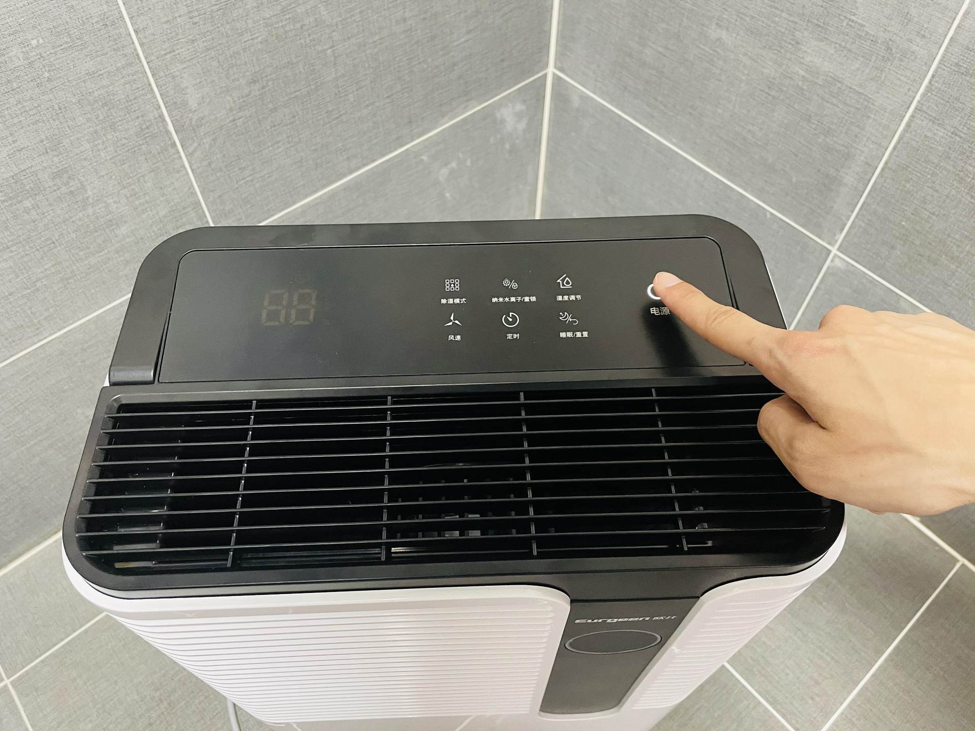 欧井225除湿机怎么使用,欧井oj181e除湿机测评