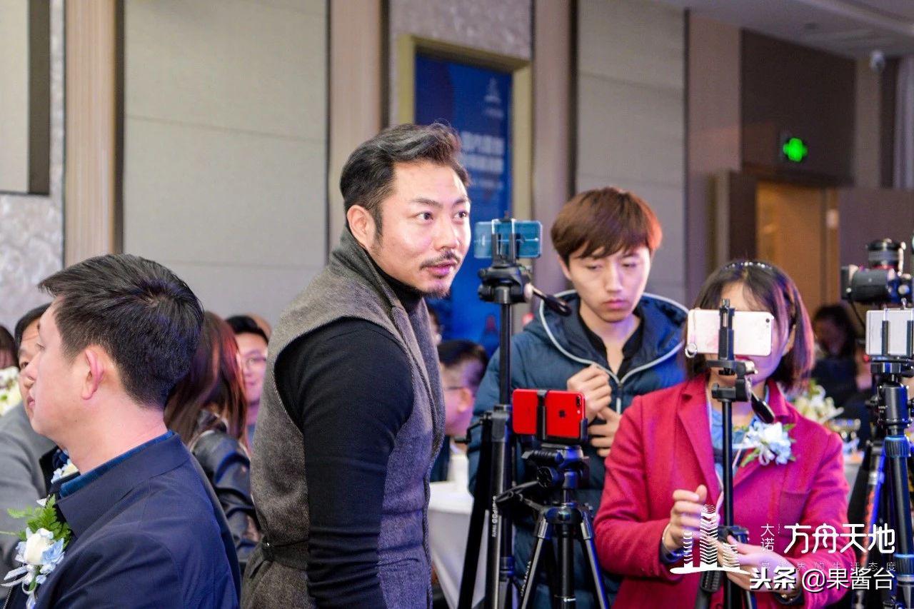 鎴愰兘澶ц鏂硅垷澶╁湴,澶ц鏂硅垷澶╁湴鏄嗘槑