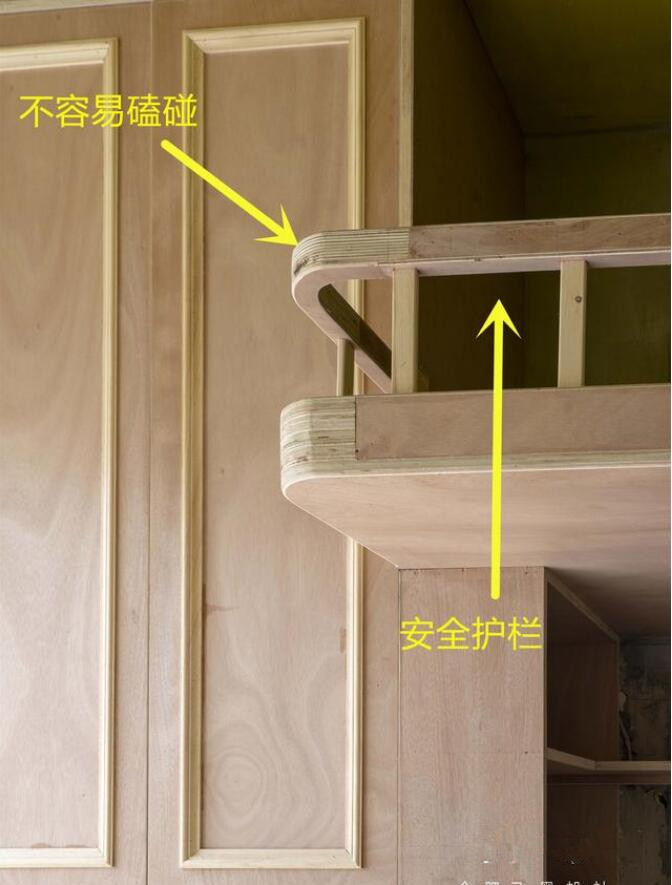 花8千块叫木工做上下床，还是第一次见这种床，连衣柜书桌都有了