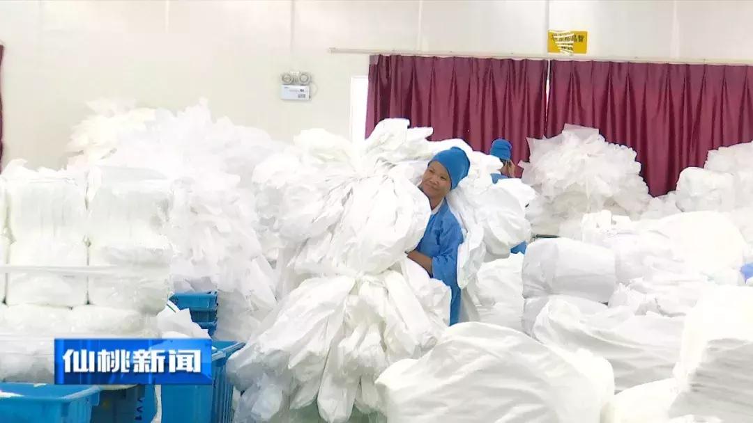 一个小镇飞速发展,一个小镇发达到什么程度