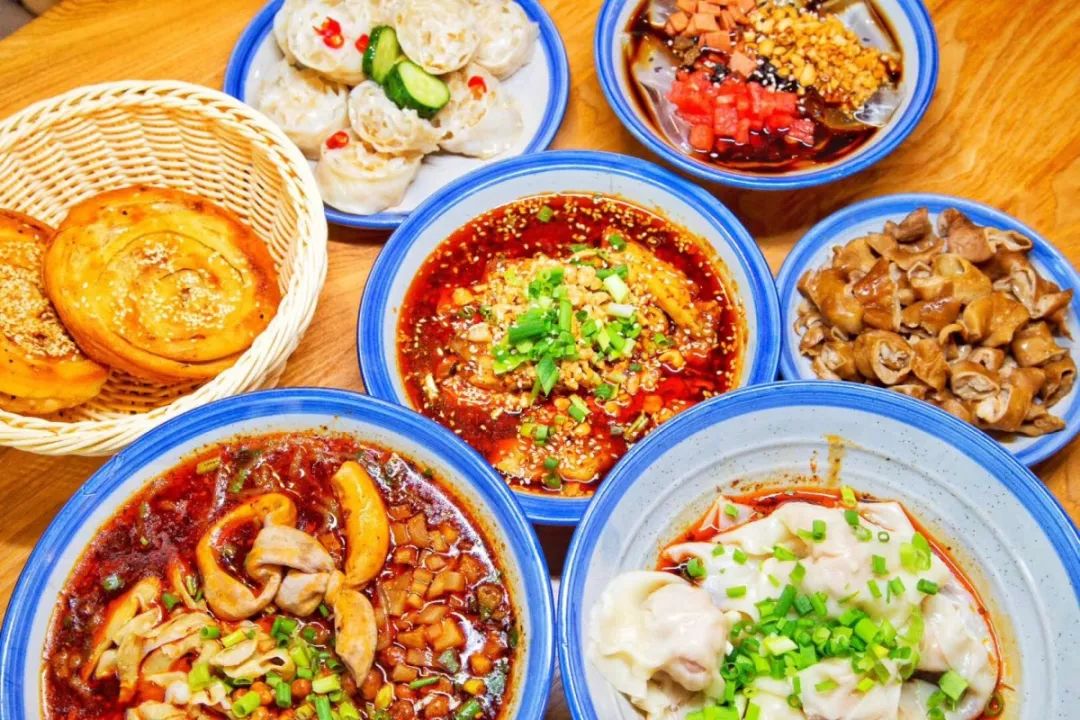 24小时丨郑州，一座被胡辣汤耽误的城市