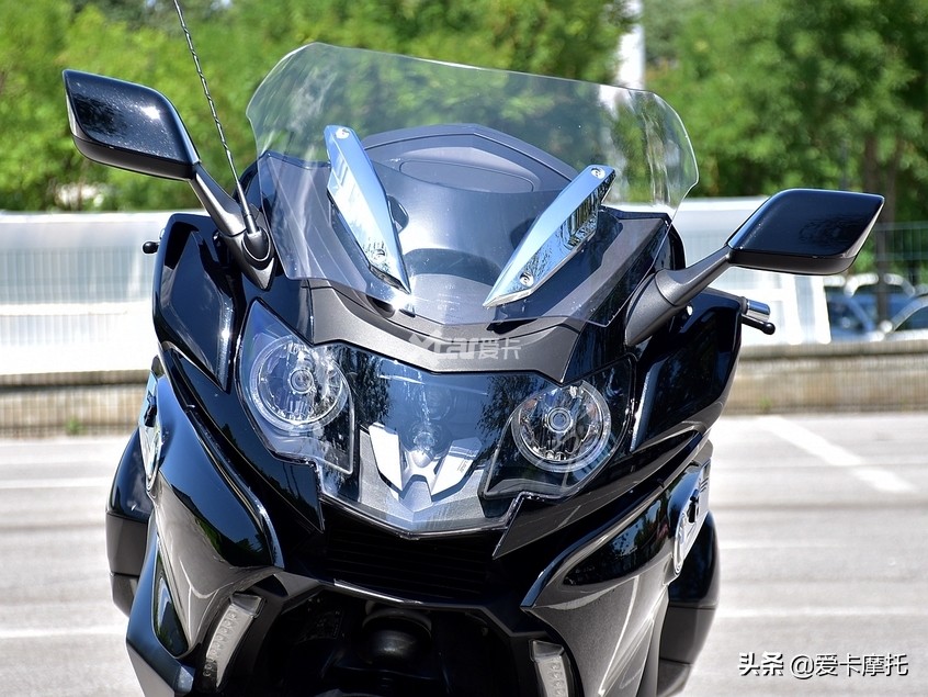 宝马k1600b和哈雷公路滑翔,哈雷k1600