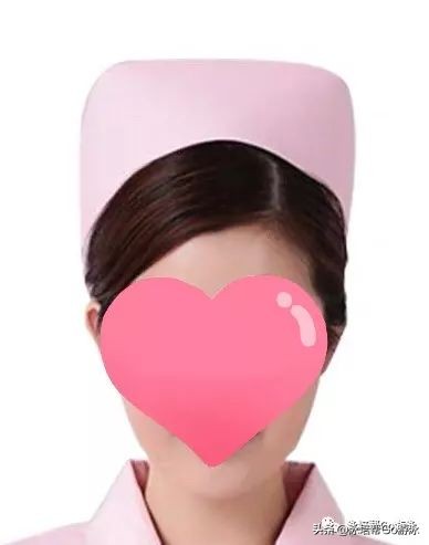 泳帽不勒头不掉,游泳泳帽怎么戴