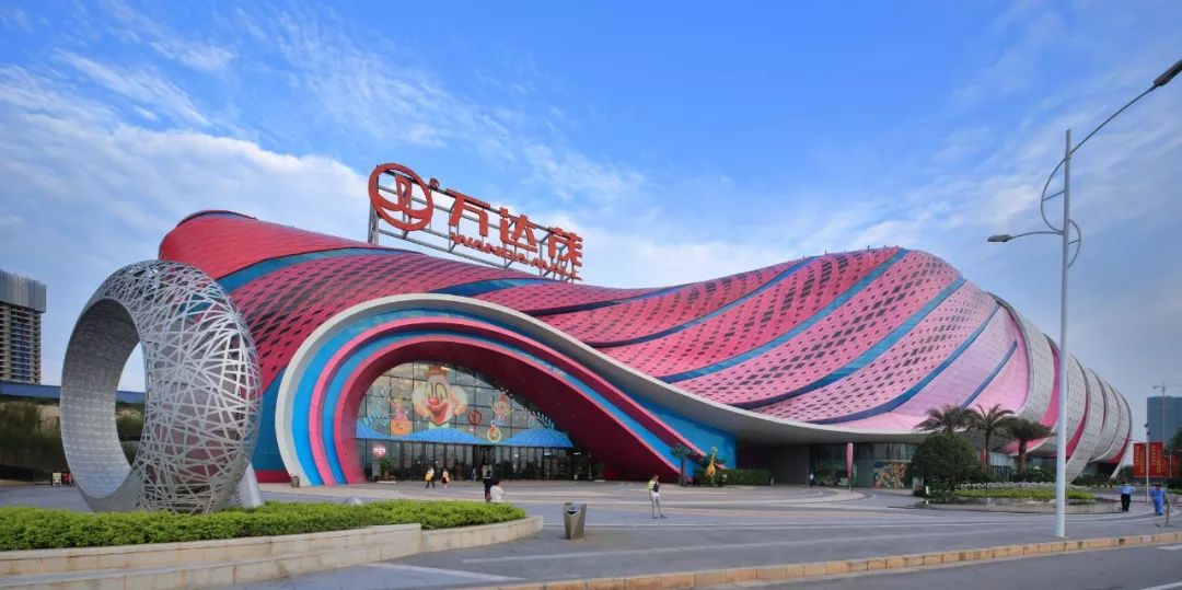 揭秘万达绿巨人！他们靠着两朵云，年年成功减肥