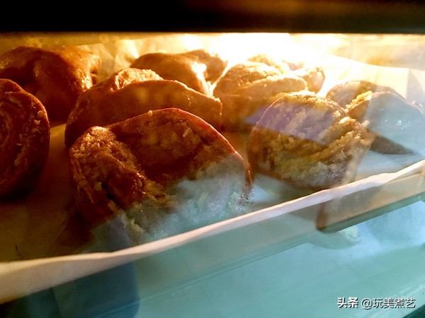 神秘的面包,黑米椰蓉五谷杂粮饼