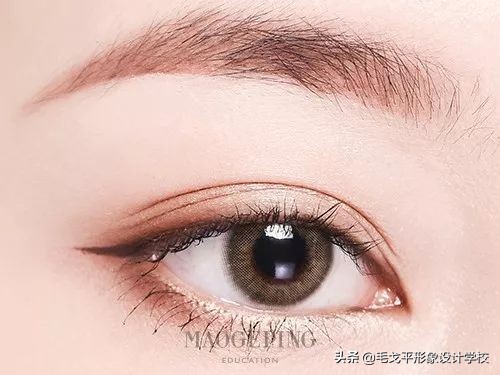 眼妆小技巧让你画出适合你的眼妆,眼妆教程手把手教你画眼妆