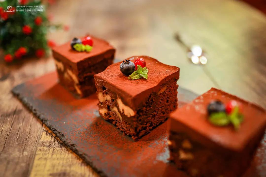 深圳欧米奇专业西点西餐培训院校,欧米奇西点西餐学校哪个地方的好