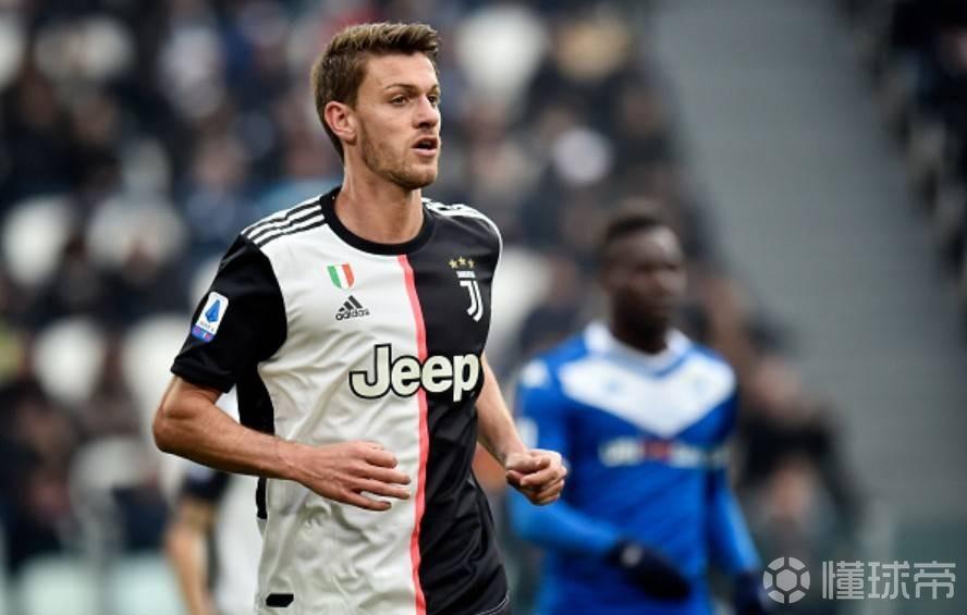 乱花渐欲迷人眼媒体经济烟雾弹，高层操作看不懂球迷一厢情愿