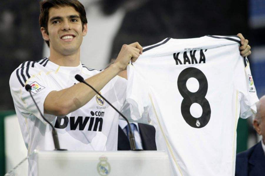 卡卡灿烂的微笑,卡卡年轻时的盛世美颜