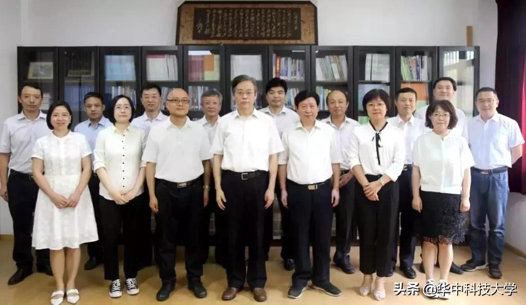 给你动力带你飞！@能源学子，“指南针”收到没？