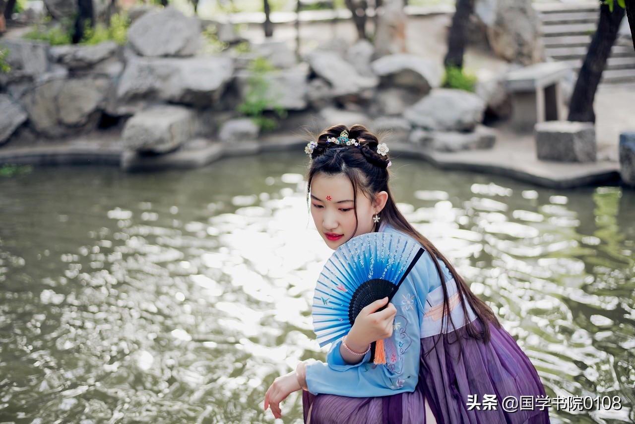 海棠花古诗100首名句,海棠唯美诗词名句摘抄