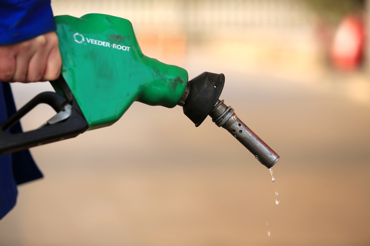 开加油站手续难办吗,加油站未批先建立怎么处罚