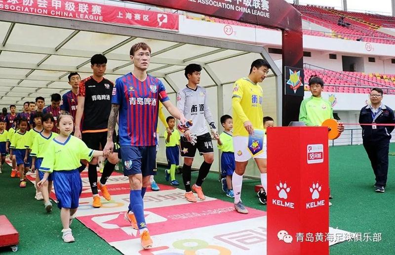 青岛黄海青港冲超庆典,青岛黄海青港中超高光时刻