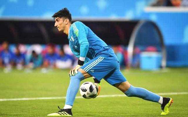 亚洲杯第一门神5战0失球！昔日流浪汉放羊娃，世界杯扑C罗点球！