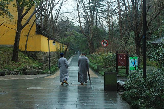 杭州灵隐寺，因“济公”在此修行而闻名天下，名扬天下的江南古刹