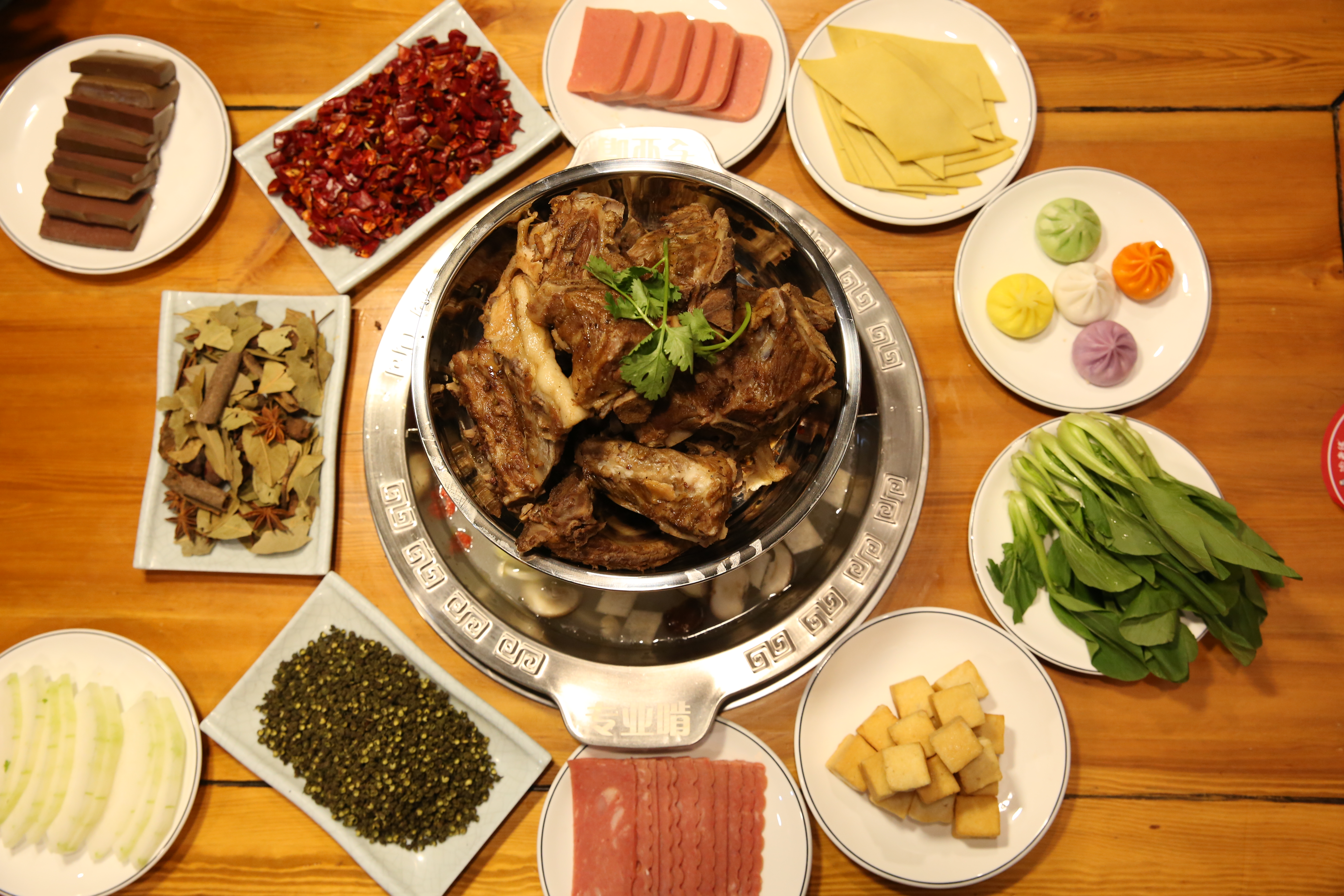 酱骨头火锅加盟费多少钱,酱骨头火锅加盟