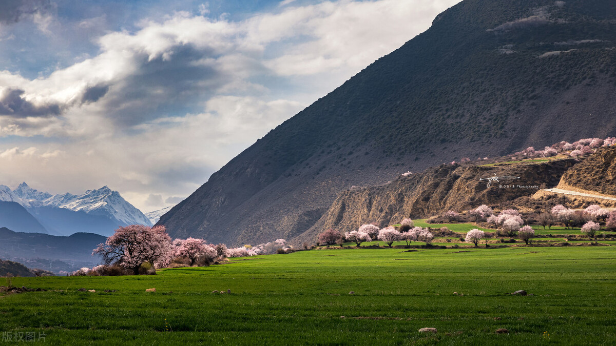 国内最经典12条自驾游线路,国内十大自驾游线路推荐