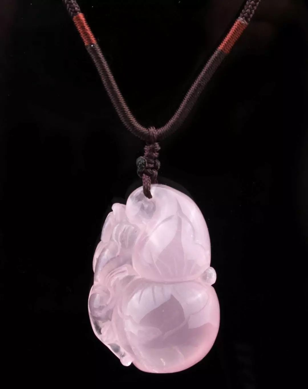 粉水晶和草莓晶哪个值钱,草莓晶和粉水晶的区别