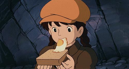 鸡蛋上有粪便是什么原因,超市的鸡蛋为什么没有鸡屎