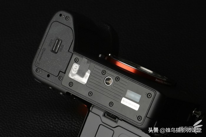 今年会出哪些全画幅微单,最强微单全画幅是r5吗