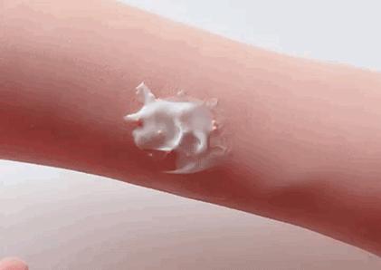 林允美白秘籍是坚抹身体乳!评测英皇室百年牌子身体乳有多好用?