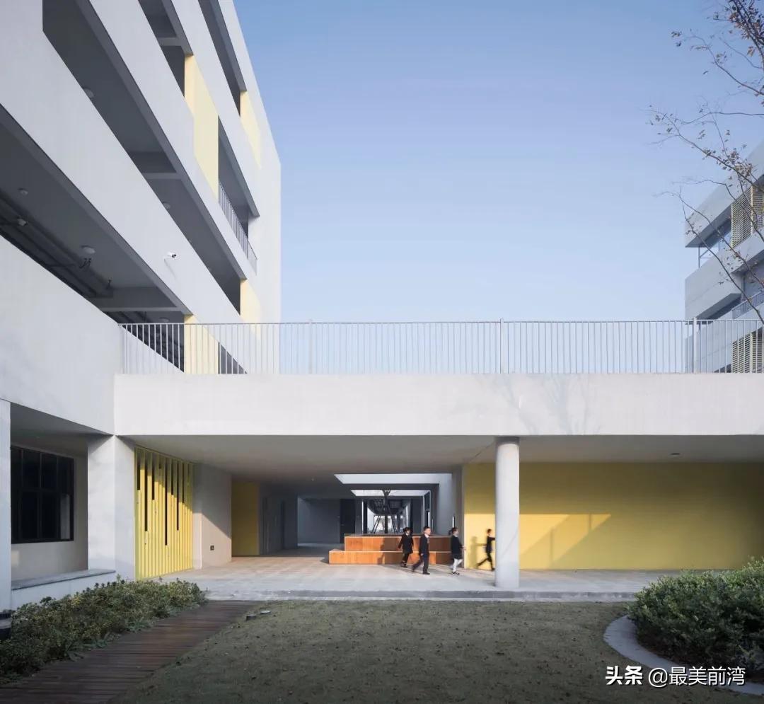 杭州湾滨海小学,杭州湾滨海小学简介