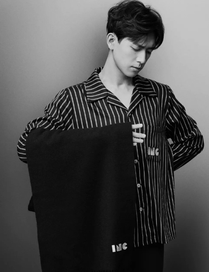 李现井柏然vogue,李现井柏然同台