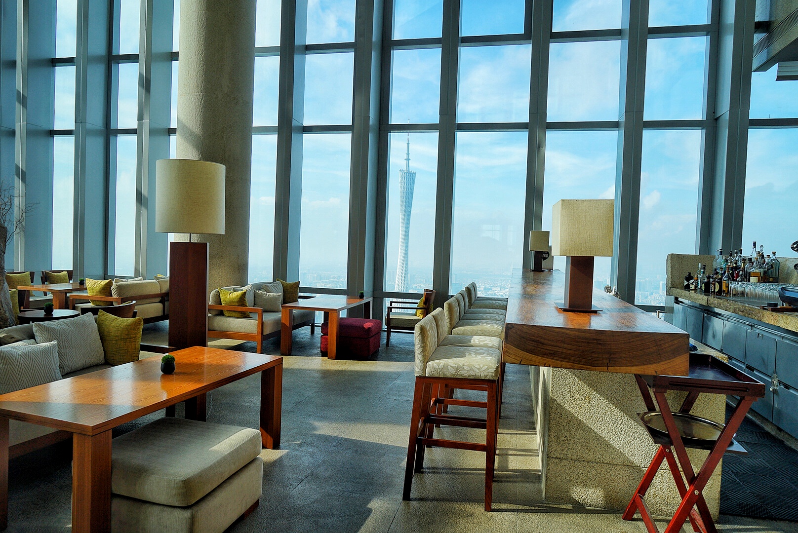 广州小蛮腰四季酒店,广州必住酒店