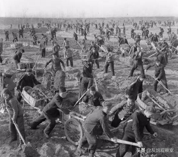 为做官放弃清华,却因被降级弃政从商,如今坐拥200亿身家