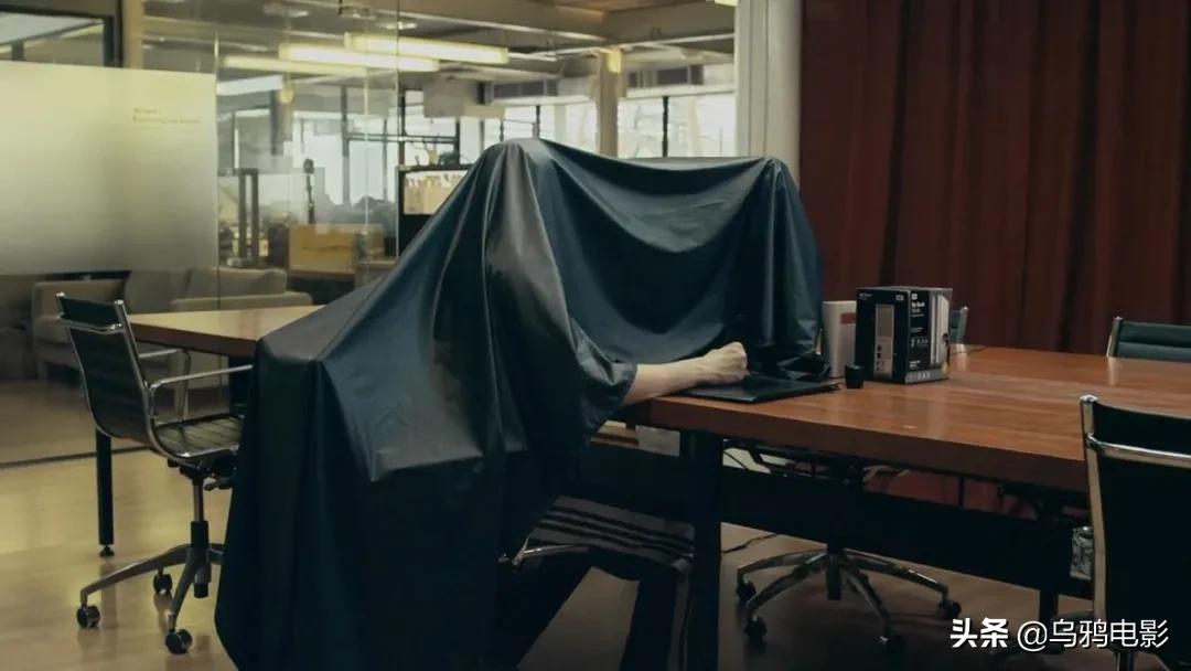 年度票房冠军,成人世界的赤裸真相,这片扒光了给你看